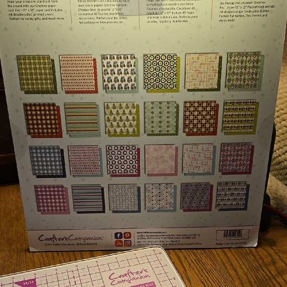 Crafters Companion Nature's Garden Gnomes Christmas Paper Pad NEW - Picture 2 of 2